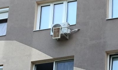 Kültéri egységre szerelhető kondenzvíz párologtató.